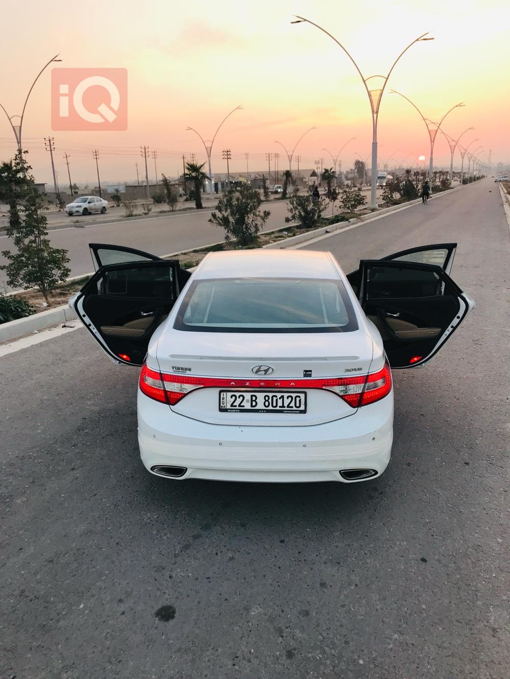 هيونداي أزيرا